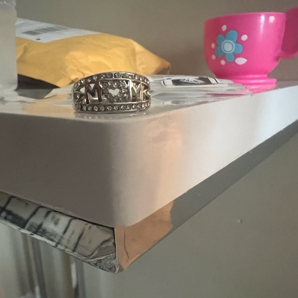 Mom ring - Picture 5 of 12